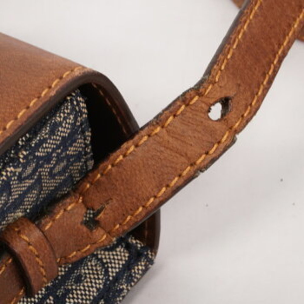 Christian Dior Trotter Canvas Leather Shoulder Bag - Picture 6 of 11